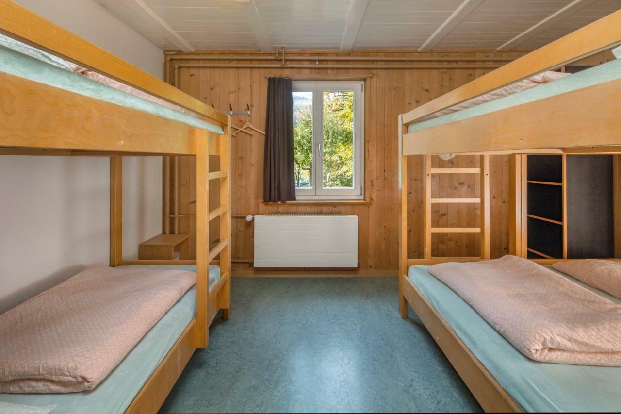 Brienz Youth Hostel Exterior photo